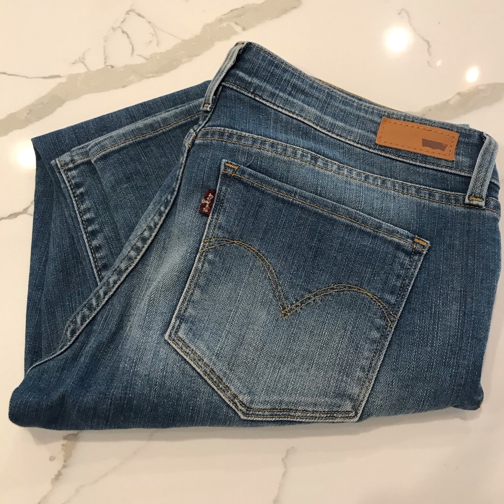 Authentic American Skinny Levi’s 🇺🇸❣️